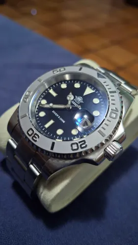 Relógio masculino de pulso Addiesdive. Aço inox 316L. 200 metros mergulho. Novo.