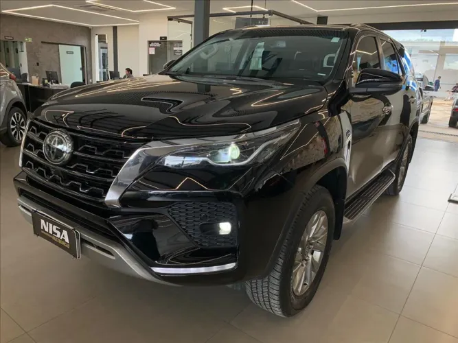 Toyota Hilux SW4 4X4 2.8 Diesel 2024