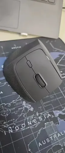 Mouse Vertical Ergonômico UGREEN Sem Fio **LACRADO EM CAIXA**