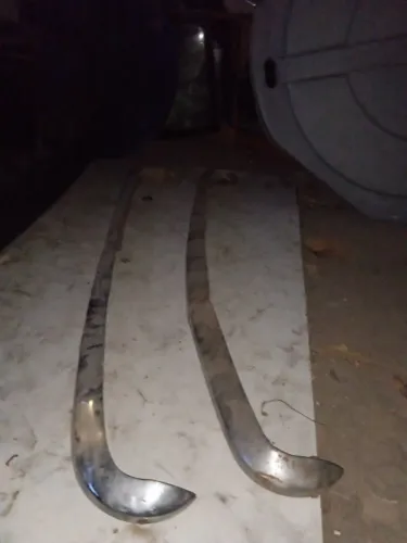 Par de para-choques para Chevette antigo