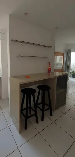 Móvel bancada com porta de vidro