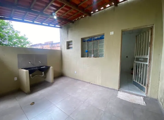 Vendo casa em Residencial Tubarão