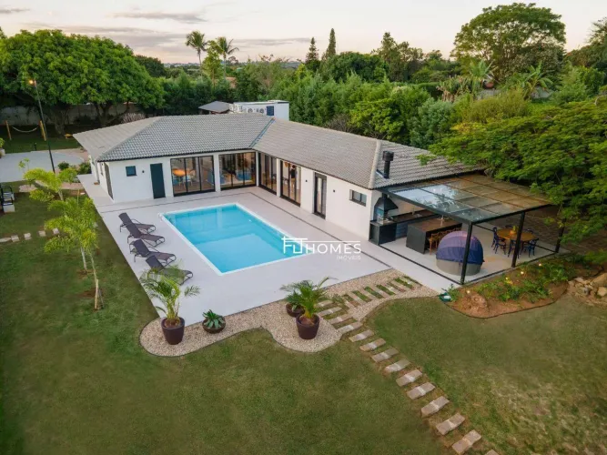 Chácara com 4 dormitórios à venda, 2880 m² por R$ 4.300.000,00 - Condomínio Colinas do Mos