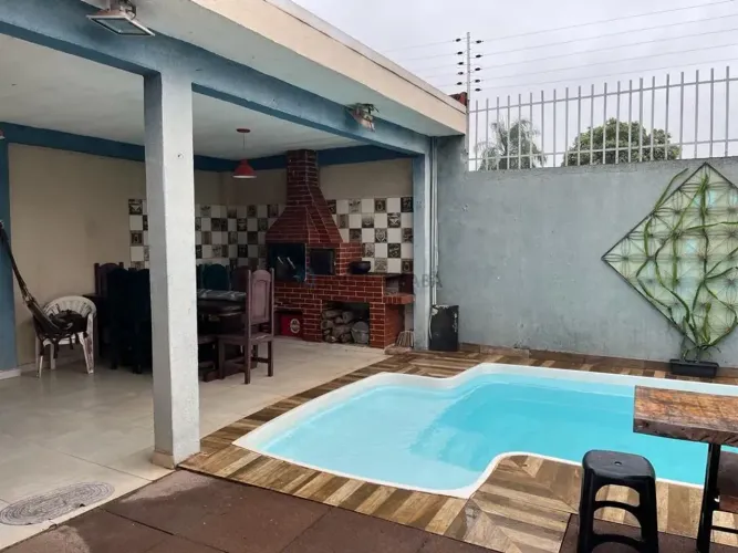 Casa em condomínio fechado em Várzea Grande