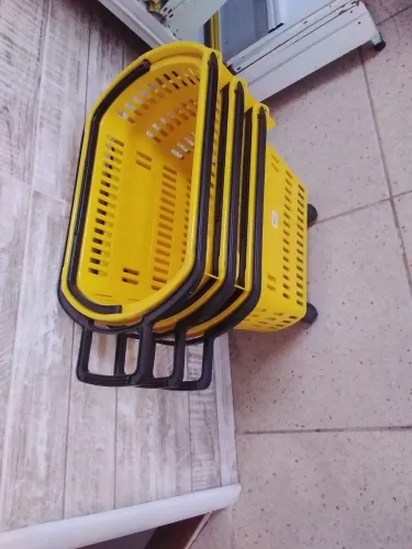 Cesta de rodinhas 