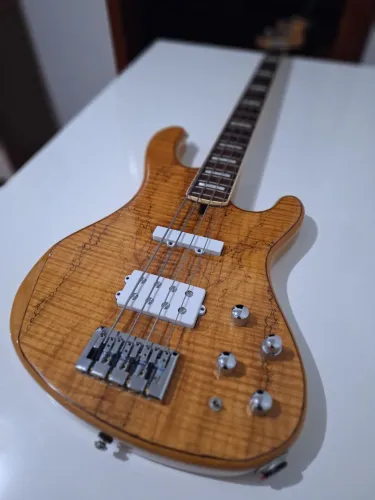 Baixo Cort GB Custom 4 Cordas