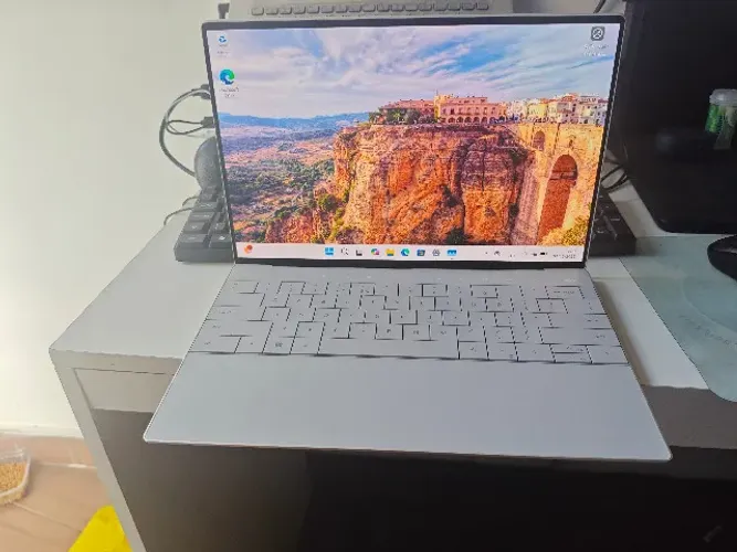 Notebook Dell XPS 9320 (Não Aceito Trocas)