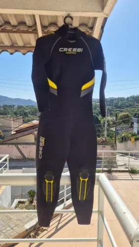 ROUPA DE MERGULHO EM NEOPRENE 5MM CRESSI CASTORO LADY