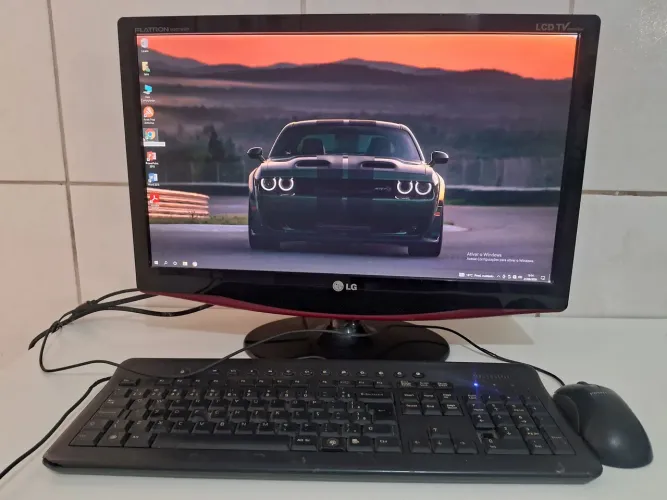 Vende se computador completo .