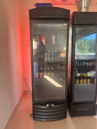 Vendo freezer cervejeira