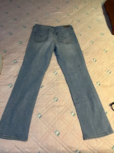 Levis calça