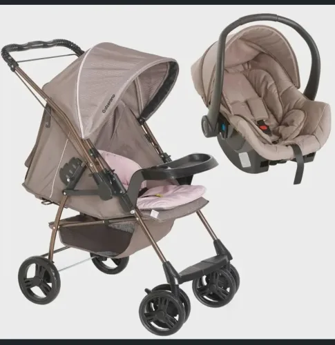 Carrinho e bebe conforto 