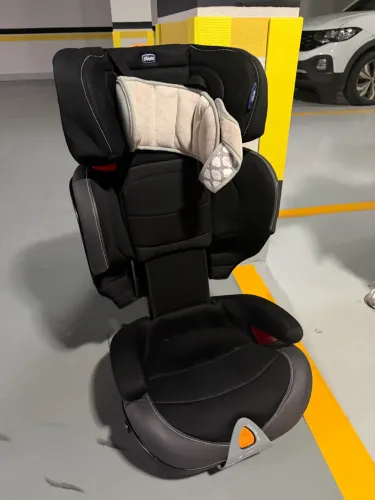 Cadeira infantil Chicco isofix