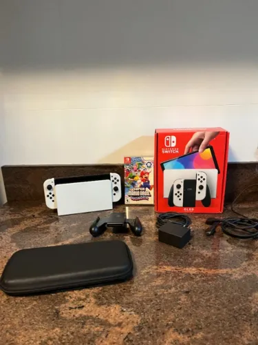 Nintendo switch oled na cor branca estado excelente + midia fisica Super Mario bros wonder
