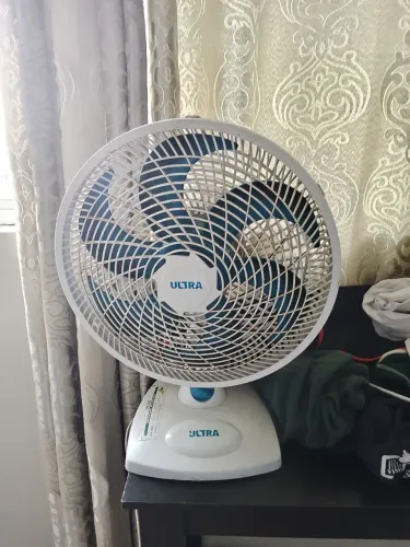 Ventilador usado em bom estado