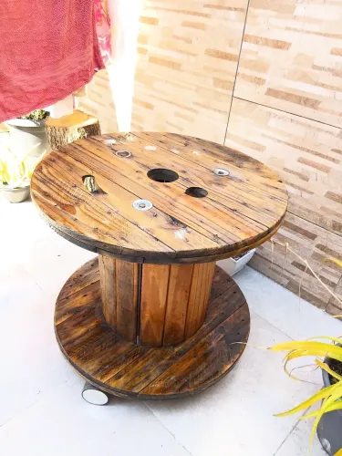 Carretel de madeira