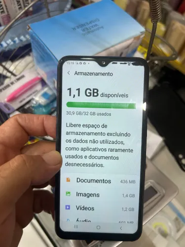 Samsung M10