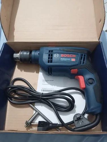 Furadeira BOSCH GSB 13 re nova 127v 