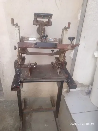 Máquina serigrafia para impressão em canetas e copos 