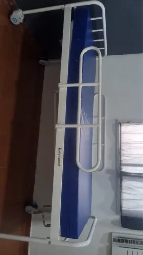 Cama hospitalar Dx2 + colchão 