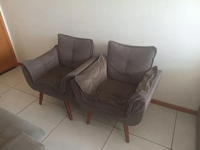 Kit 02 Poltronas Opala, pés palito.