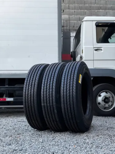 Pneus 275/80r22.5 Reformados - R$ 1.3k Unidade