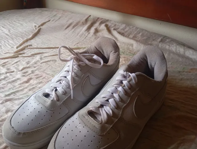 Vendo tênis ? branco casual