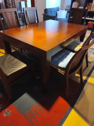 Mesa 6 cadeiras