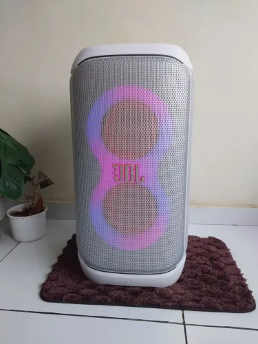 JBL 320 BRANCA