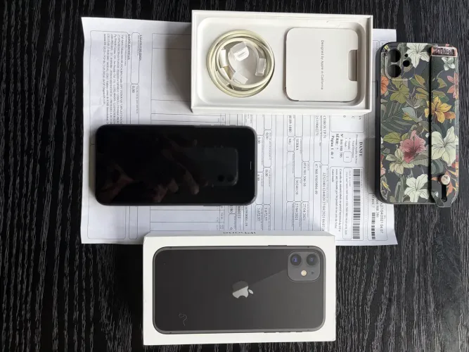 iPhone 11