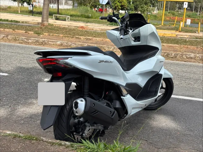PCX 160 ABS - 3.800 km