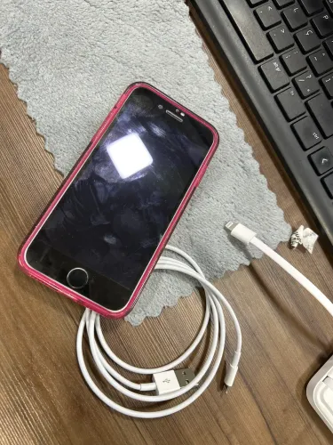 IPHONE 7