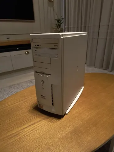 Computador Dell Antigo 