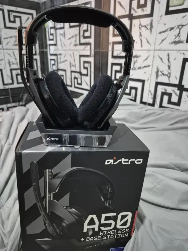 ASTRO A50 WIRELESS + BASESTATION