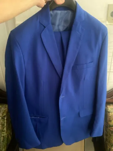 Paletó 52 Calça 46 slim 100% POLIÉSTER 