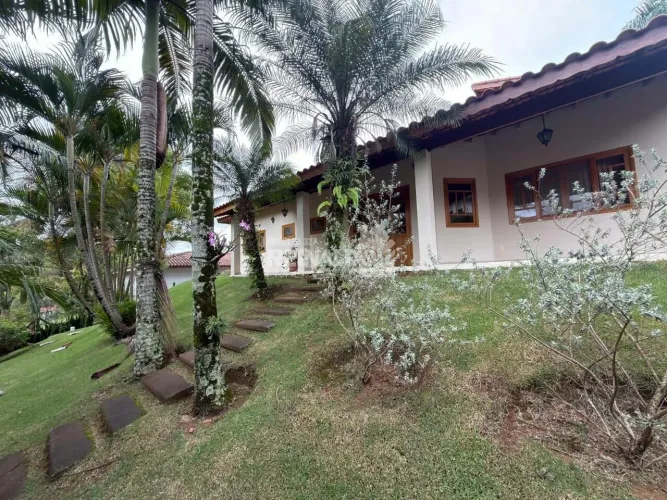 Casa com 4 dormitórios para alugar, 191 m² por R$ 7.756/mês - Condomínio Parque da Fazenda