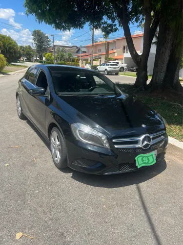 Mercedes-Benz Classe A 200 1.6 TB 16V Urban 156cv Aut. 2014