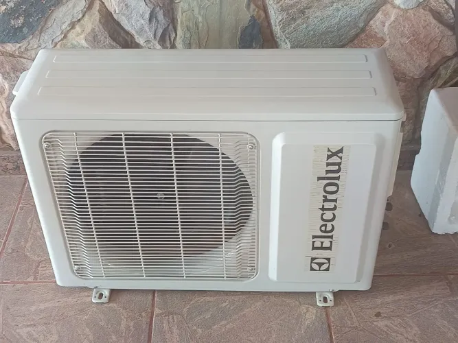 Vendo ar condicionado