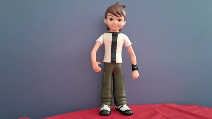 Boneco Ben10 Grande