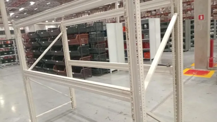 Porta pallet usado em boas  condições !