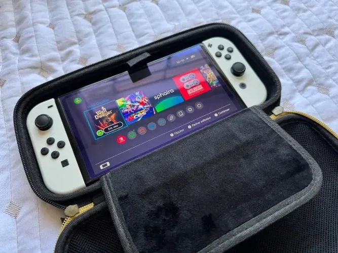 Nintendo Switch OLED DESBLOQUEADO com CASE ZELDA