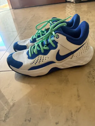 Tênis vôlei/basquete Fly By Mid 3 número 38 usado 4 vezes 