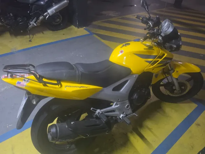 CBX Twister 250 a lenda