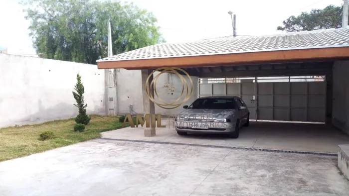 Casa / Vila Branca / 3 dormitórios 1 suíte / 253m² /4 vagas/Jacareí
