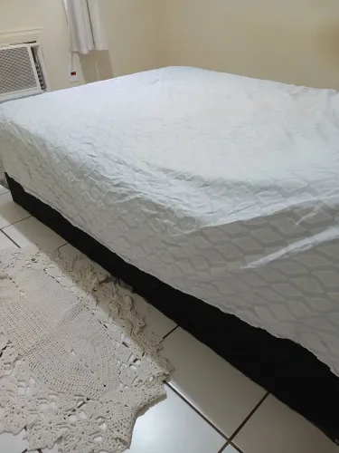 Cama Queen casal