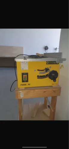 Serra Circular de Bancada Ferrari SCM-8? 1200W - 220V