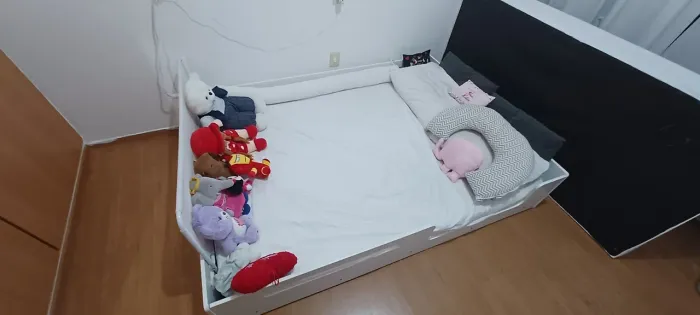 Vendo Cama Montessoriana Semi Nova