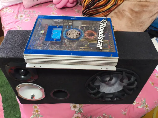 Vende se conjunto de som