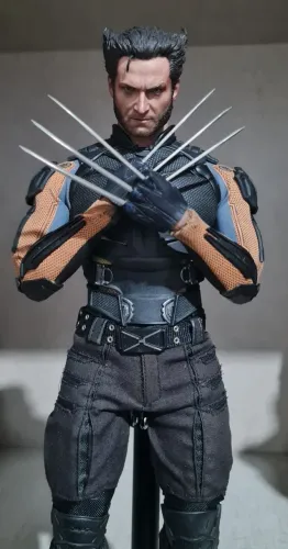 Wolverine Hot toys