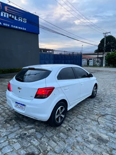 Chevrolet Onix JOY Hatch 1.0 8V Flex Mec. 4P 2019
